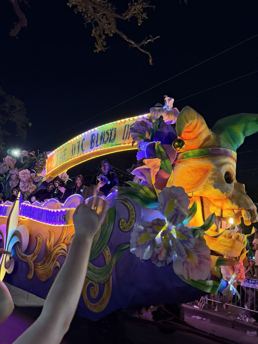 treybingham's tweet photo. We need another @snowlikejonn float this year for Krewe d’tat! https://t.co/rO9Miex5Rk