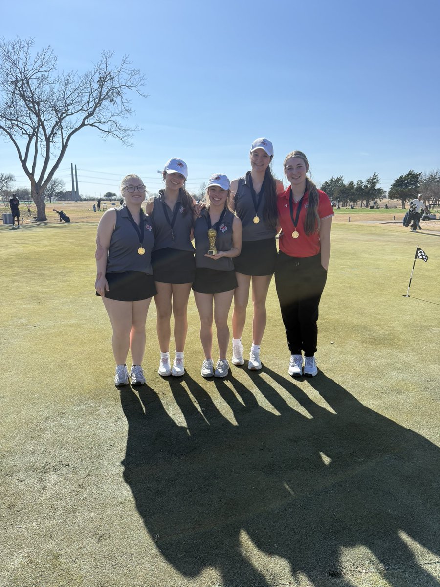 Ponder Golf tweet media