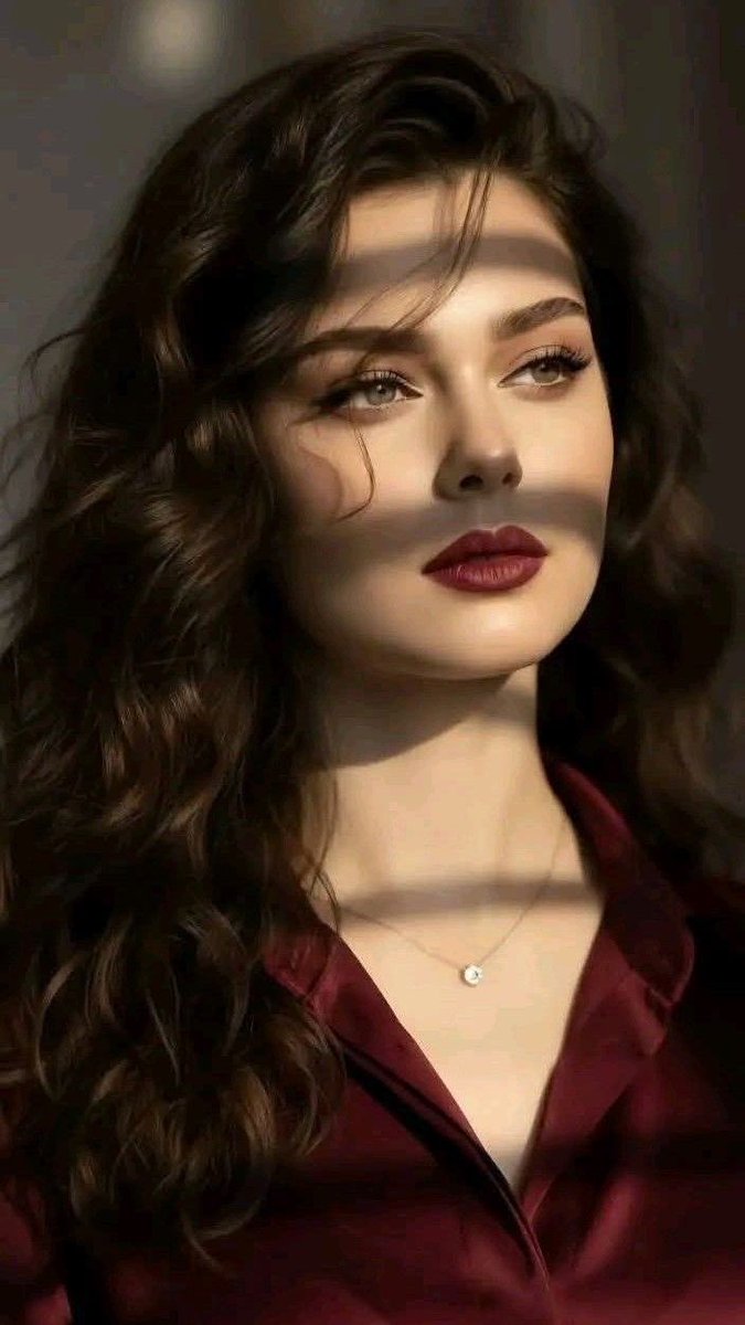 #عيد_الحب

14

 لا تُقيموا عيدَ الحب، 
 فالعشّاق كثيرون
 بل أقيموا عيدَ الأوفياء، 
 فهم نادرون.