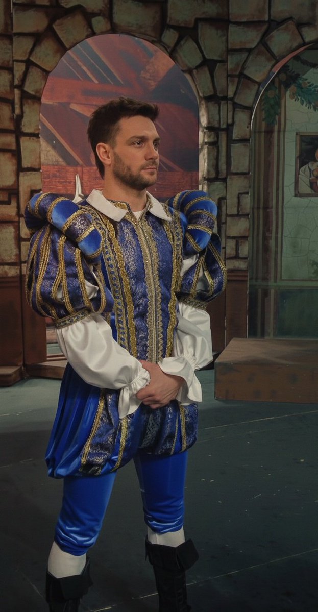 Manotas 🫦
NICOLA EN El TENORIO