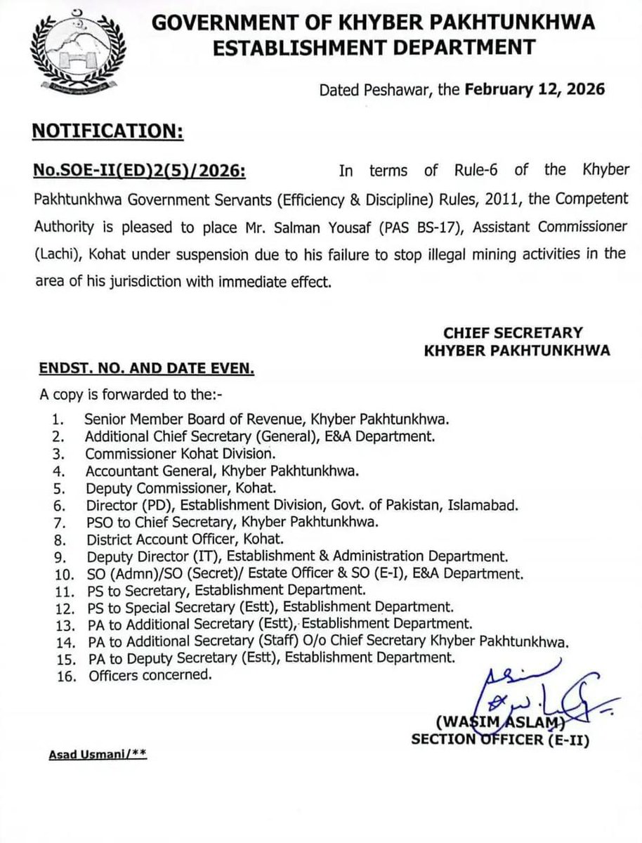 CS KPK suspended a PAS officer under KPK Law. Why in Punjab PAS officers are not proceeded under PEEDA Act? Why they are free from any accountability in Pb? Punjab Govt is helpless before them. <a href="/HamidMirPAK/">Hamid Mir حامد میر</a> <a href="/KlasraRauf/">Rauf Klasra</a> <a href="/maliksalmanpk/">Malik Salman</a> <a href="/nadeemmalik/">Nadeem Malik 🇵🇰</a> <a href="/MohsinBaigMedia/">Mohsin Baig</a> <a href="/CM_MaryamNawaz/">CM Punjab Maryam Nawaz Sharif</a>