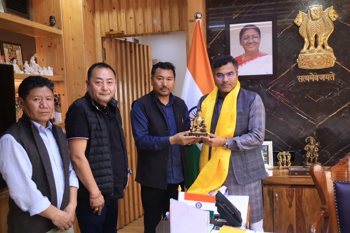 Tashi Gyaltsan Khachu tweet media