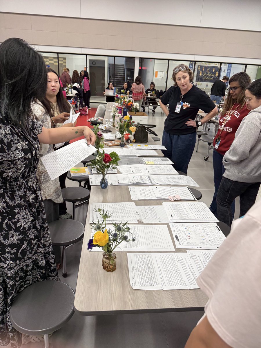 MYE_Leopards's tweet photo. Today our dedicated teachers dug deep into student data including reviewing &amp; analyzing writing samples across content areas and grade levels—to better know their learners and plan targeted next steps for growth. So proud of their hard work today! #FBISDLevelUP #ItsAWin https://t.co/2UXqofco5Q