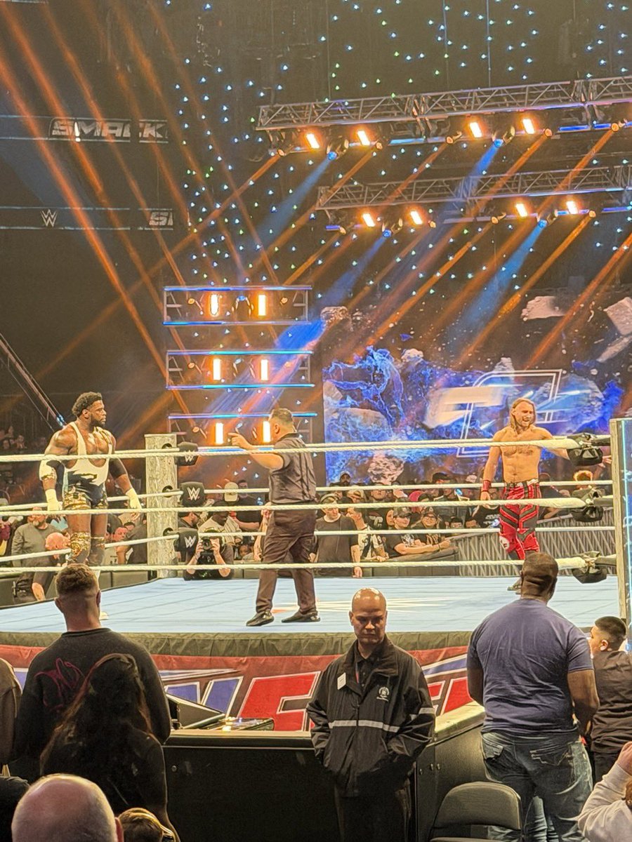 Royce Keys competed in a dark match before #SmackDown  against Nathan Frazer 

(📸: <a href="/ItzBossTiime/">Miguel 🇲🇽🏳️‍🌈🦋🐶</a>)