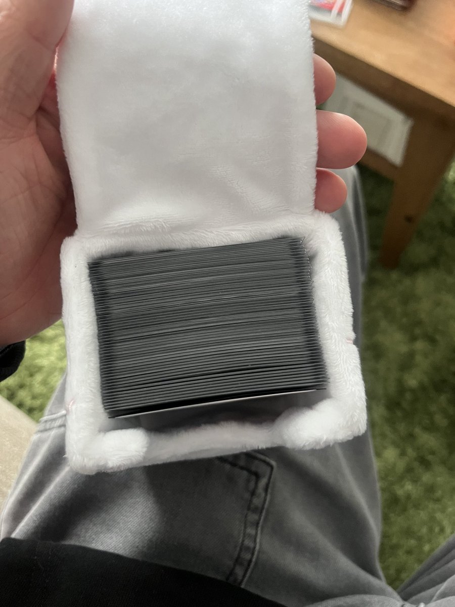 りょう tweet media