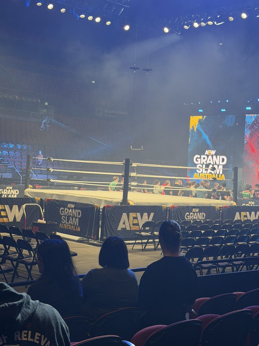BlakeDoherty30's tweet photo. Ain’t long now, so keen #aewgrandslam Australia 🔥 @AEW https://t.co/lG9pChaEsz