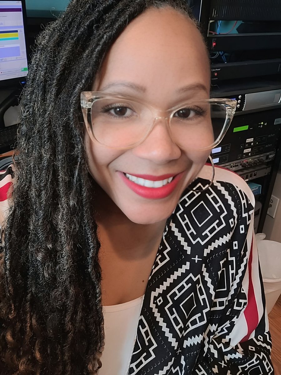 Happy Love Weekend! 🩷 John 3:16