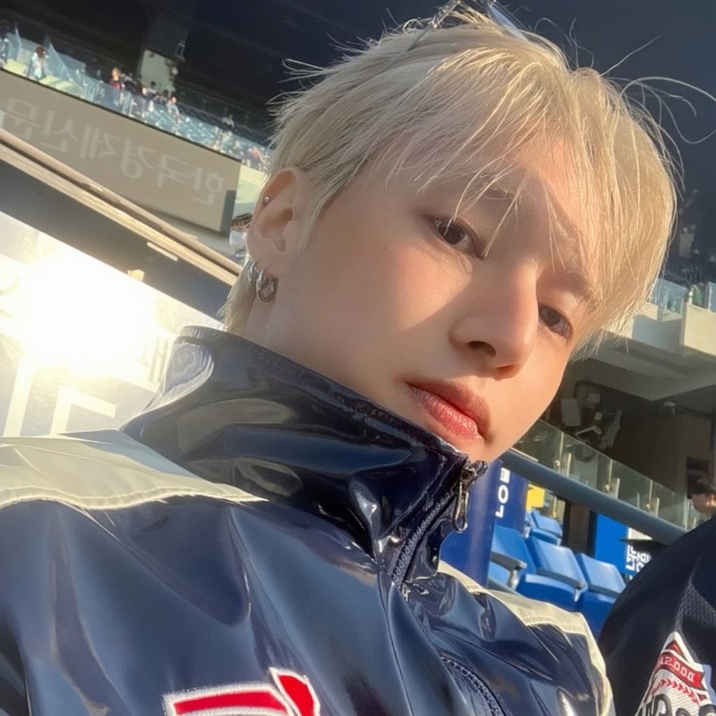 EREN ⭑.ᐟ.ᐟ tweet media