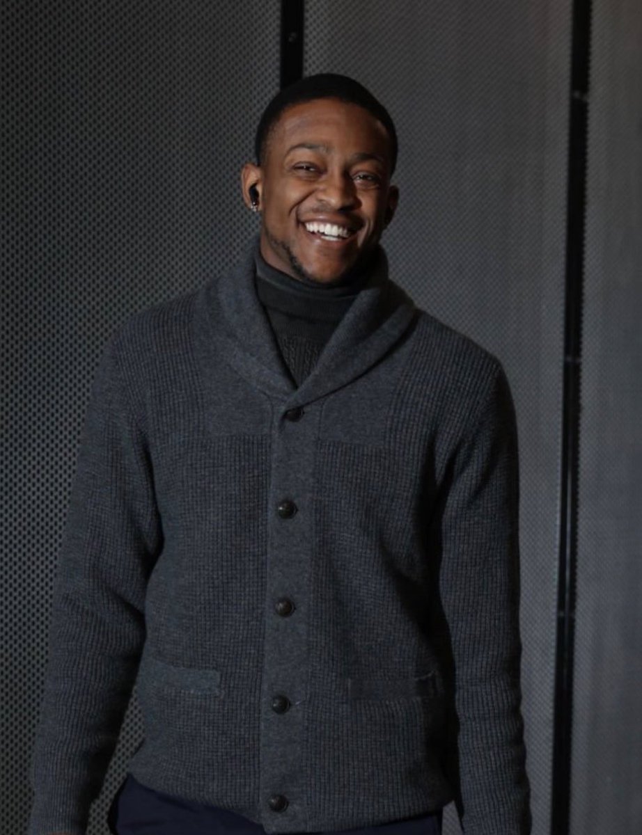 AI Sports Images tweet media