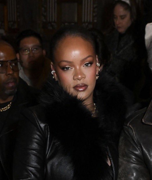 ICYESTTWAT (@fuccl) on Twitter photo 