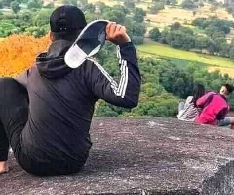 Jenno's tweet image. Valentine?