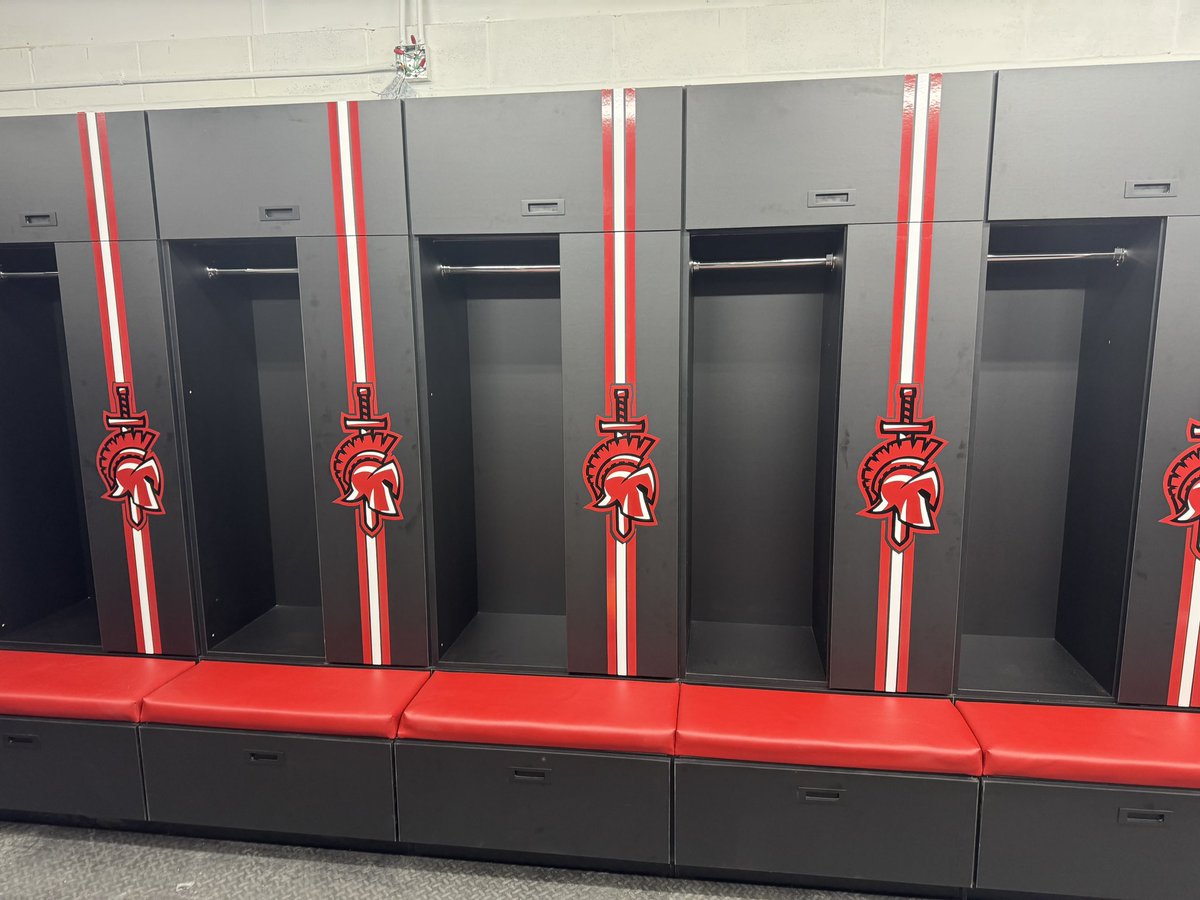 HHProducts52's tweet photo. Call us to get a locker bid. We will beat anybody’s price and quality!! 256-458-4427 https://t.co/bEewTeeU5x