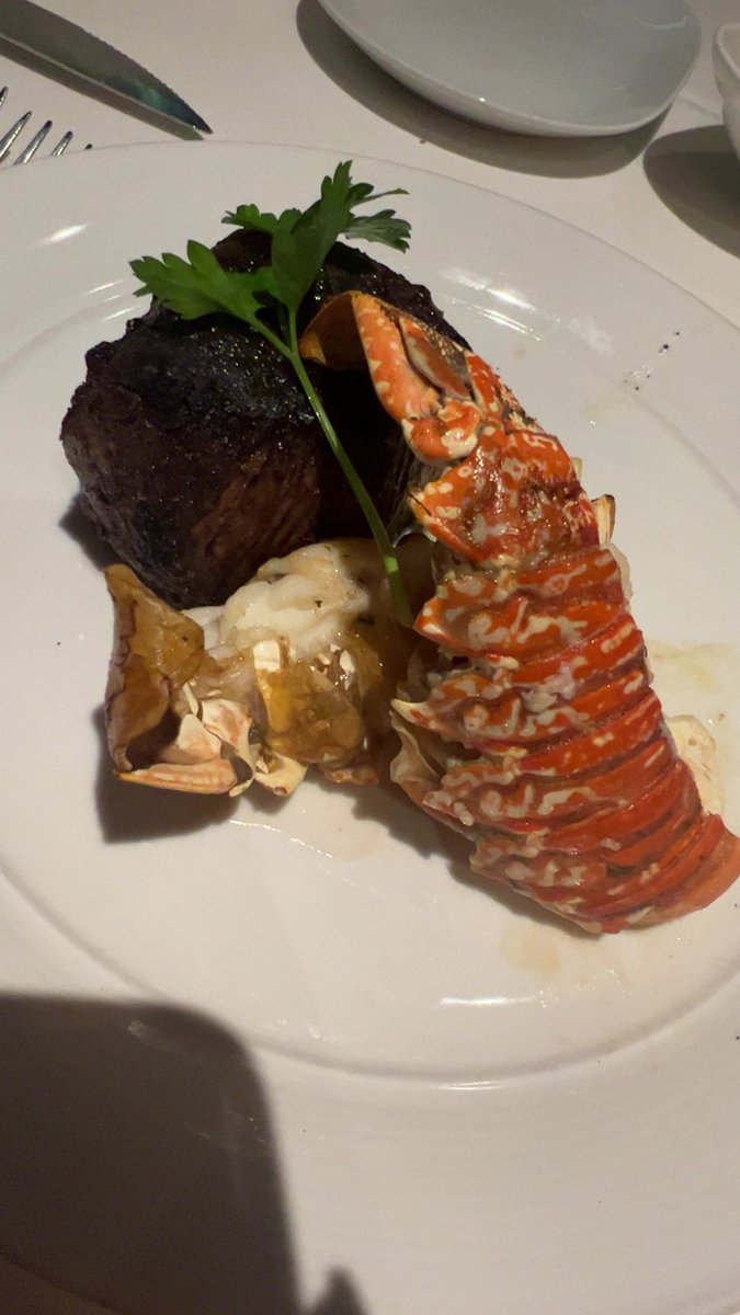 𝚂𝚌𝚛𝚎𝚊𝚖 𝚀𝚞𝚎𝚎𝚗 🔪 tweet media