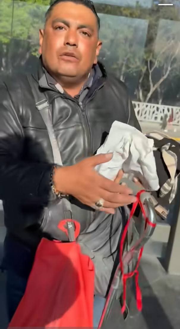 AmandaGalas25's tweet photo. #Rumor  presunto carterista trabajando en el @RUTA_Puebla 
Usuarios favor de estar atentos
#Puebla 
#FelizViernesATodos https://t.co/8jnYvdLoW7