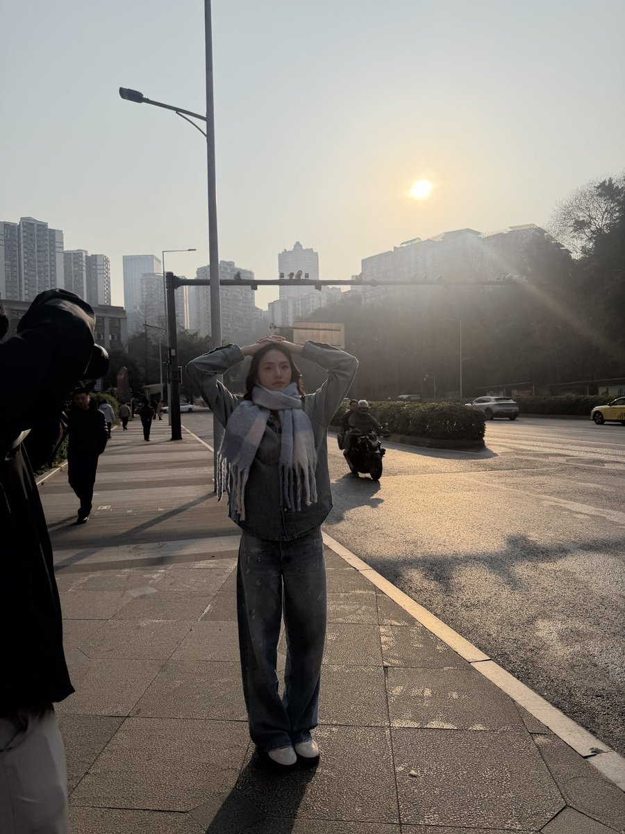 Lookmheewang's tweet photo. Happy V’s day 🩵 https://t.co/zgVC4e5K3b