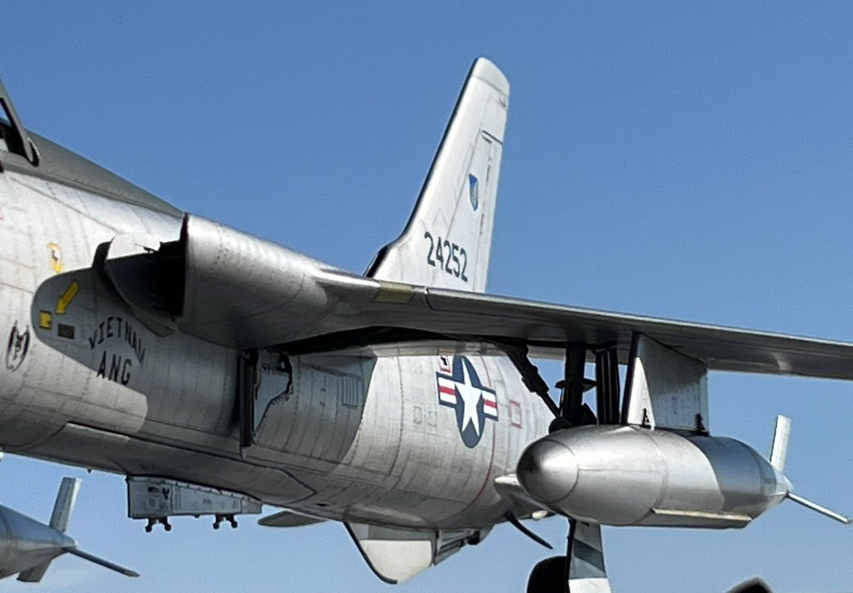 MONOGRAM 1/48 F-105D Thunderchief
横浜お疲れ様でした
久しぶりの外ロケバージョンです