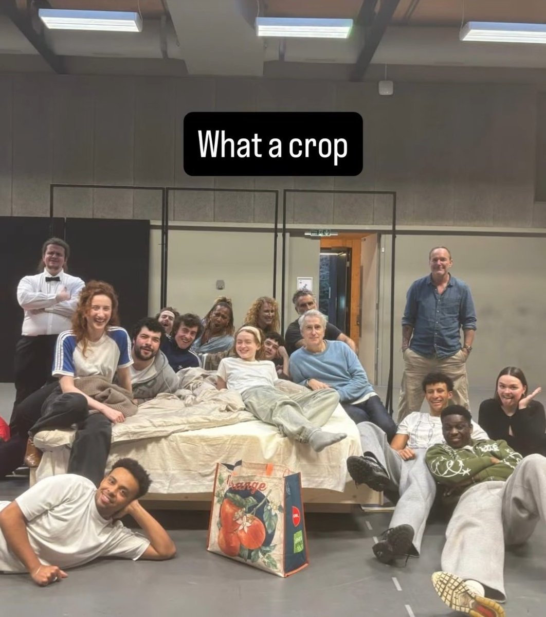 A DIVA APARECEU MEU DEUS