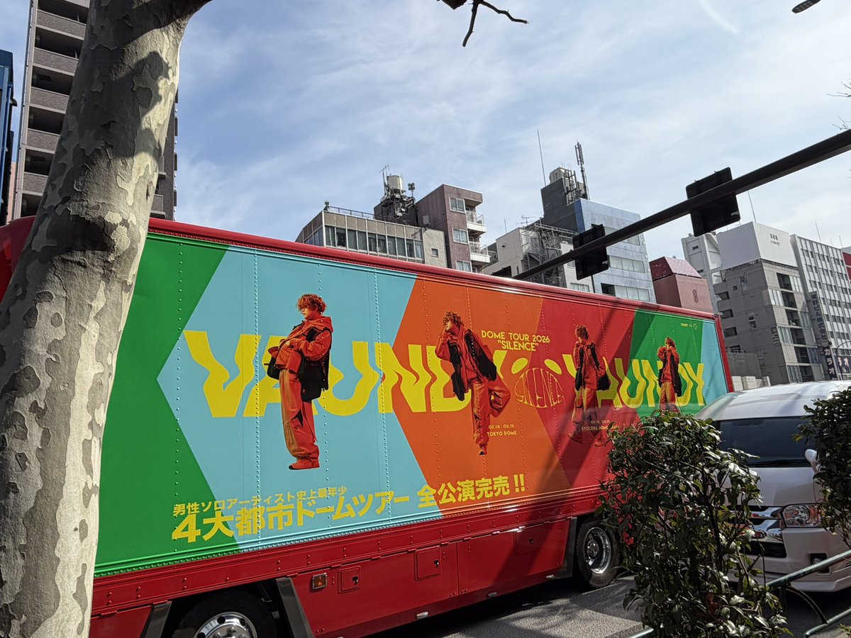 べこ tweet media