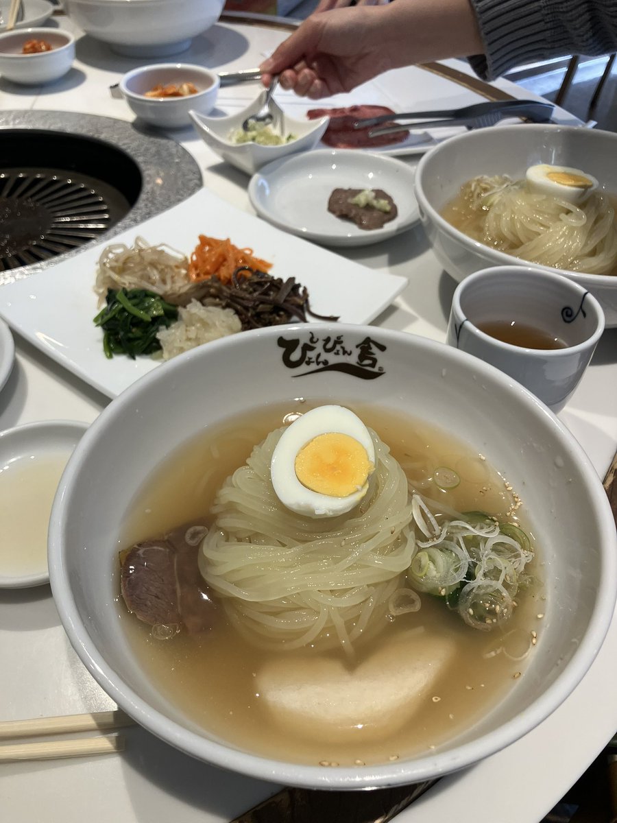 旅人hersheyさんと安定のぴょんぴょん舎