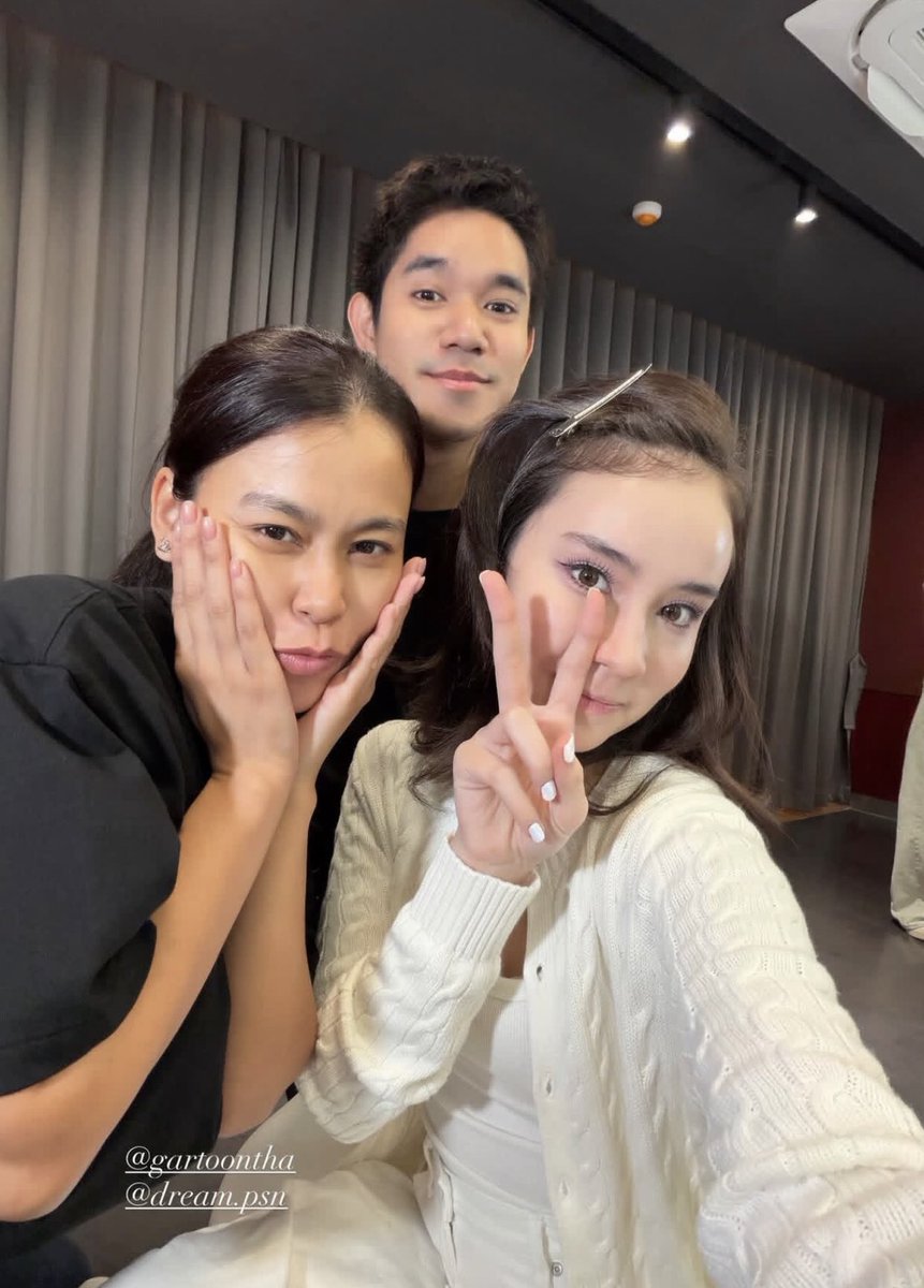 น้องดารามาให้แม่เห็นแล้วววว

GINJAY HEART TO ALKEY
#GinnyJaynaFirstFanconTH