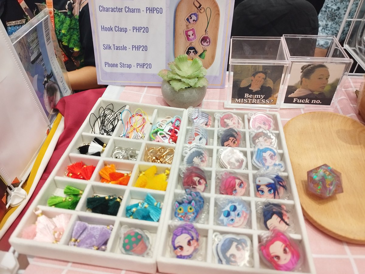 pachiko_art's tweet photo. Good morning #StickerConREMIX Day 2!! 💖
I'll be here at Ayala Vermosa until tomorrow! https://t.co/KSpfADTFw9