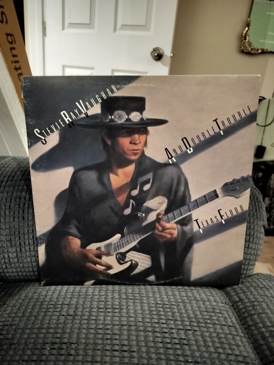 Stevie Ray Vaughan and Double Trouble - Texas Flood

The 1983 debut record.

#80s #80smusic #bluesrock #austin