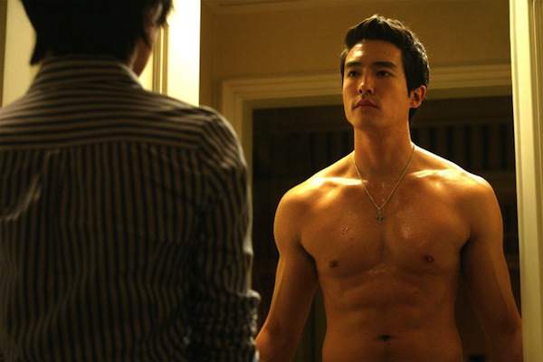 MovieMaiden's tweet image. To show how I voted in this matchup, I present this pic of Daniel Henney in SEDUCING MR. PERFECT. I rest my case. #RomComBracket

#Romancelandia
#FilmTwitter #filmtwt