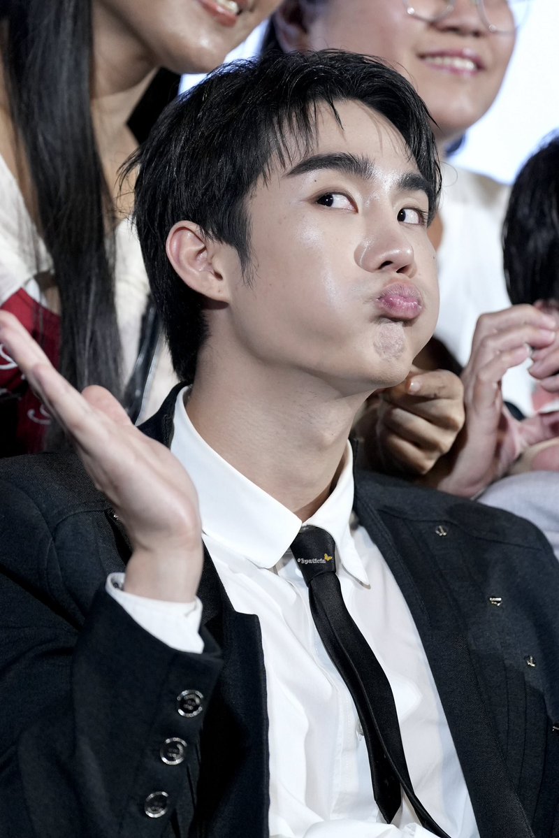 🐣

#MelodyOfSecretsFinalEP