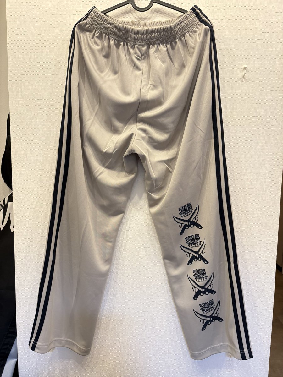 ONE'S Track pants
受注受付開始‼︎
5 colors / S,M,L,XL

KEEP THRASHIN' web shop
keepthrashin.base.shop