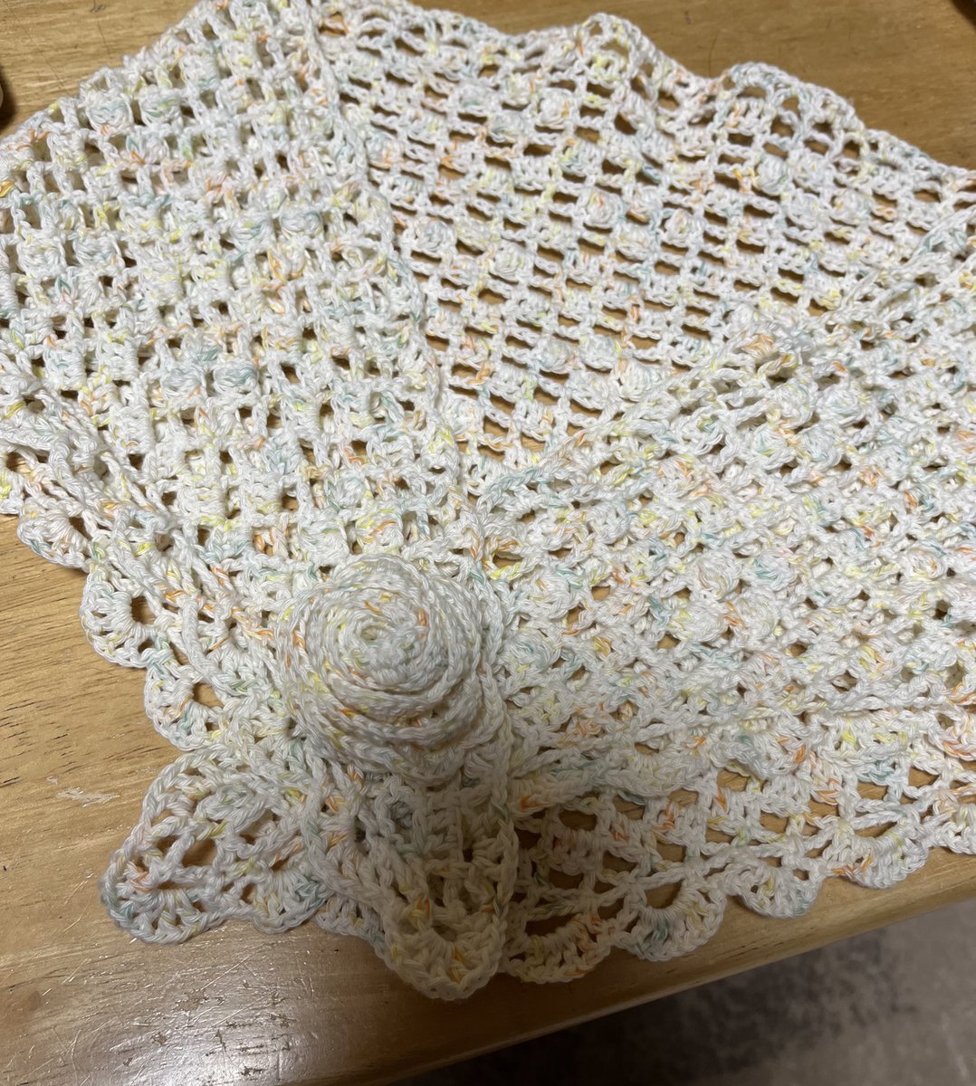 おばあちゃんの誕プレ用のショールできた〜！