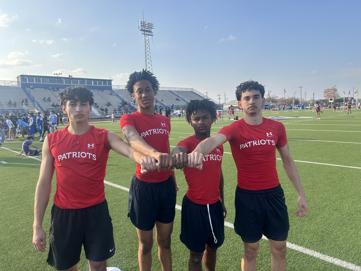 Veterans Memorial Track & Field tweet media