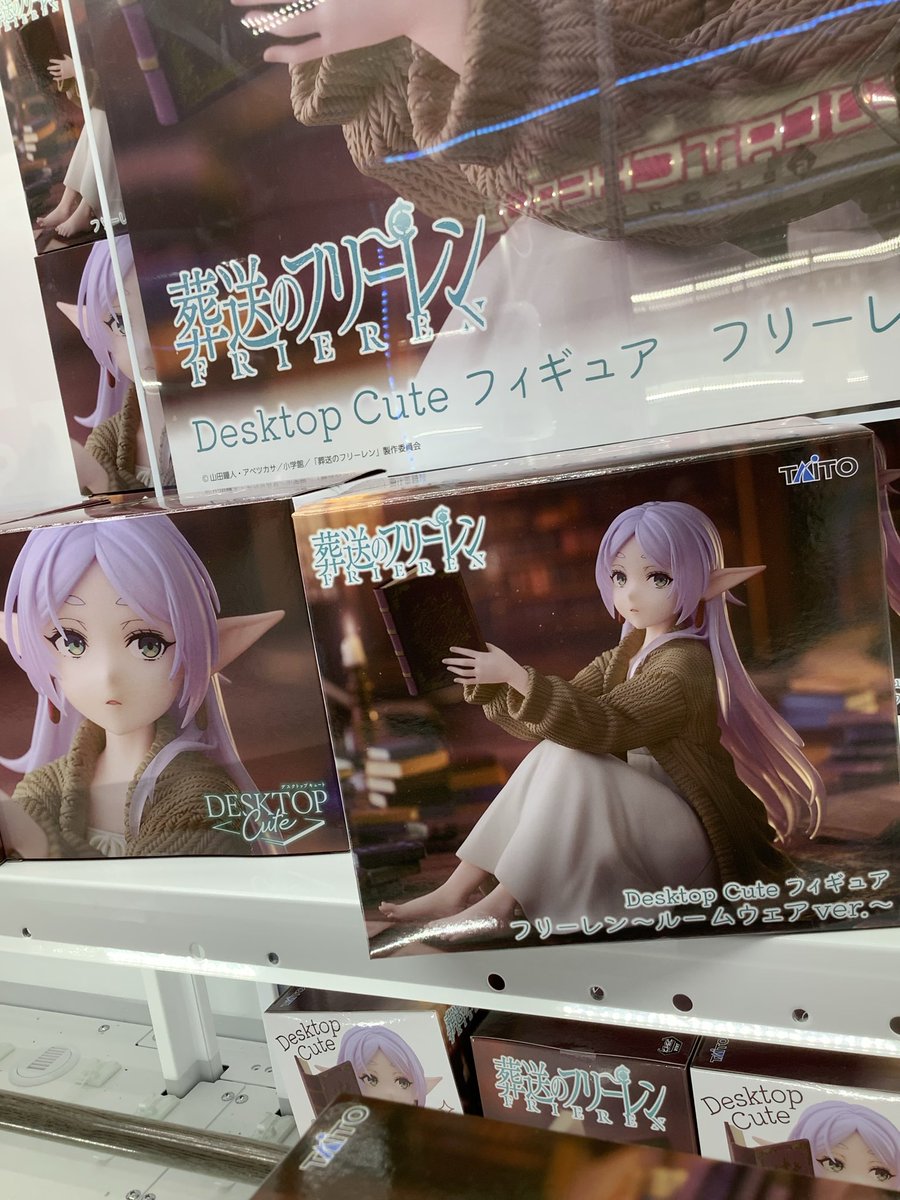 景品入荷情報】 ・葬送のフリーレン Desktop Cute フィギュア