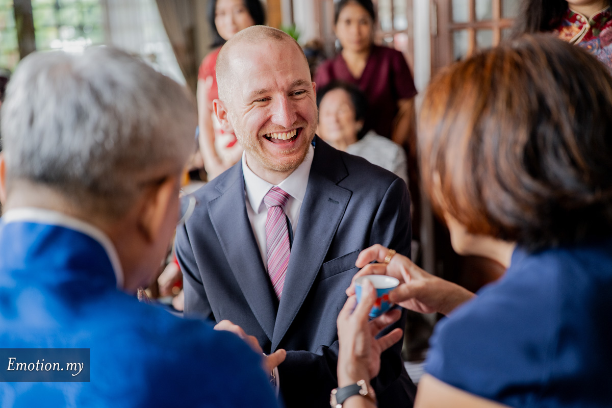 andylimdotcom's tweet image. See more at emotioninpictures.com

#emotioninpictures #chinesewedding #weddingceremony #weddingphotography #teaceremony #andylim