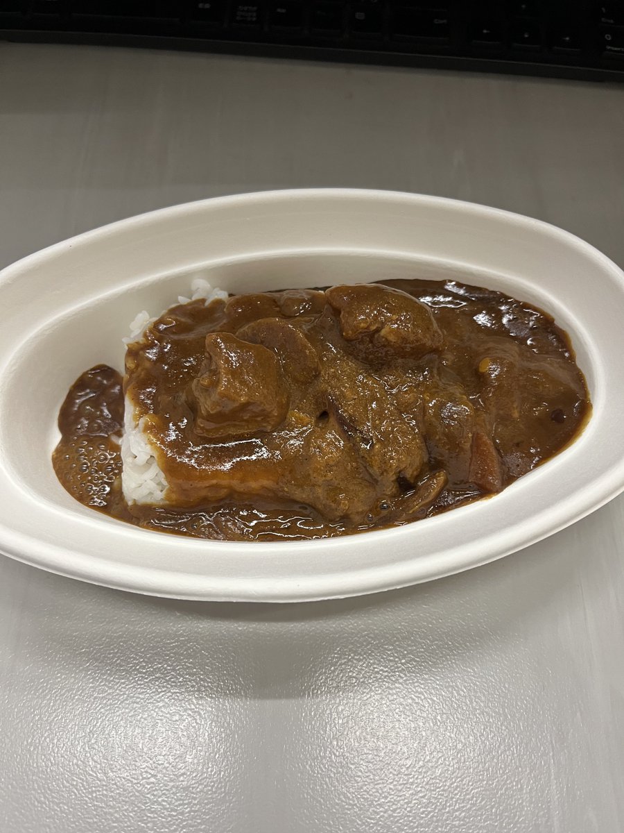 YtkStone's tweet image. 今日の会社メシ
横須賀軍港巡りで当たったカレー