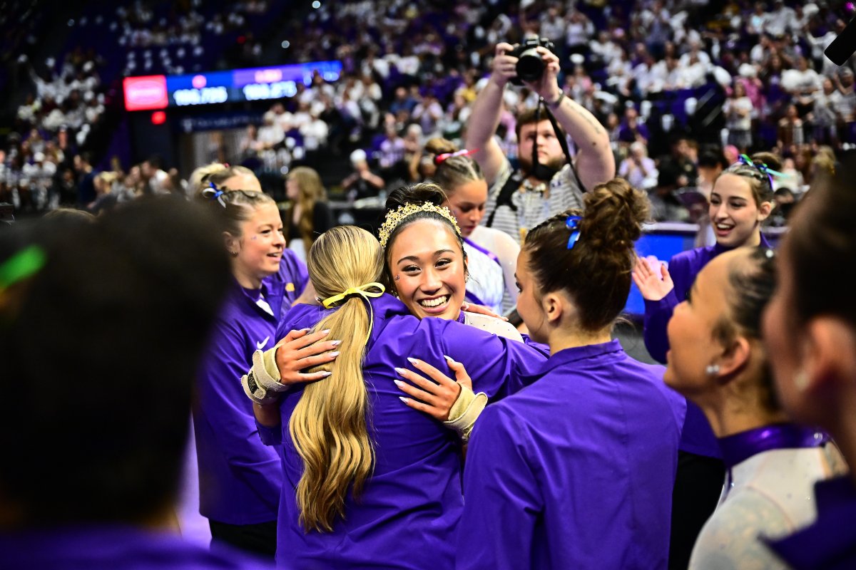 LSUgym's tweet photo. There's only one Kailin Chio.

Glad she's an LSU Tiger. https://t.co/Zgn2ttKIHp