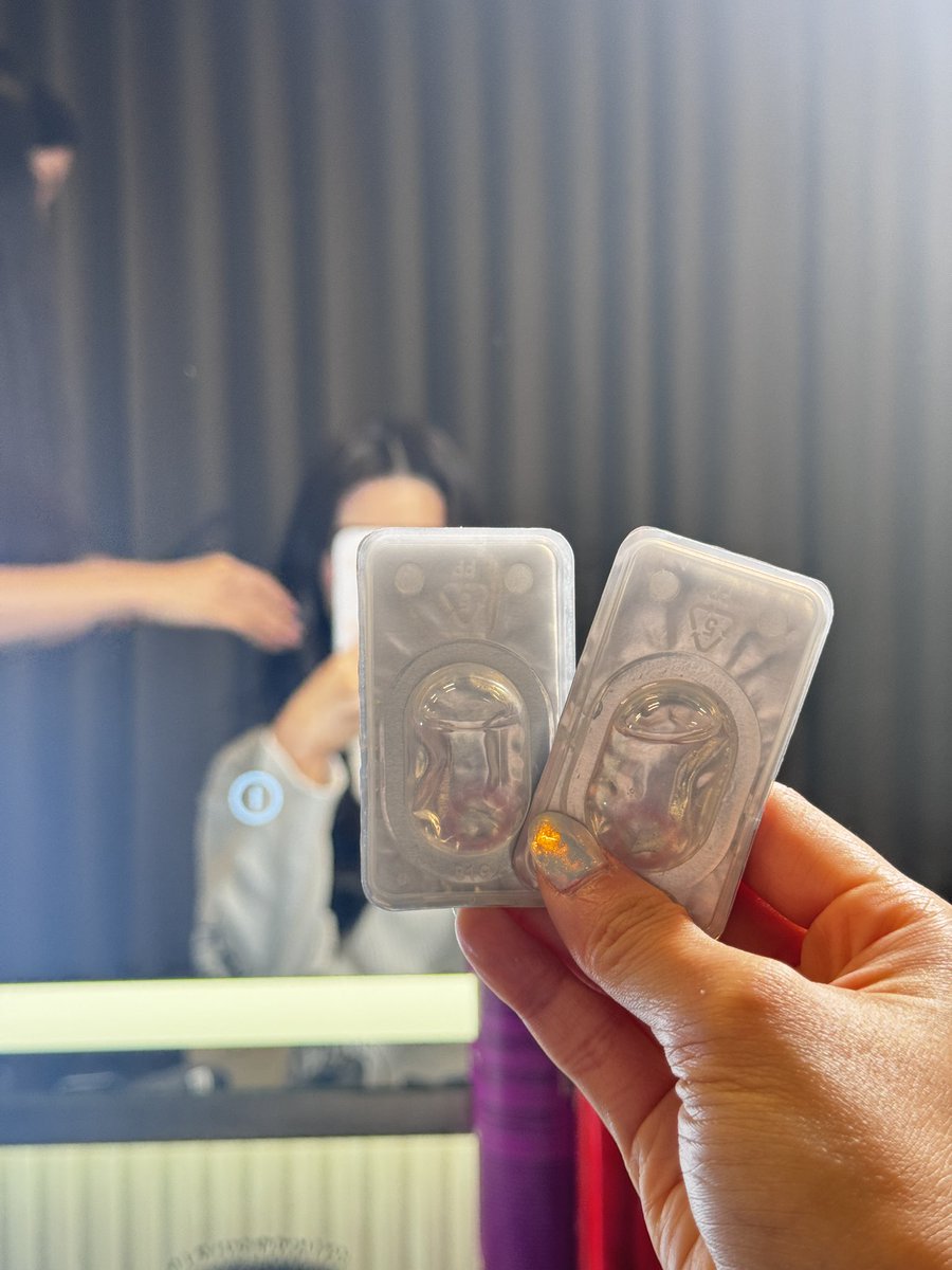 คืนนี้ตาสีอะไรรร🩷

GINJAY HEART TO ALKEY
#GinnyJaynaFirstFanconTH