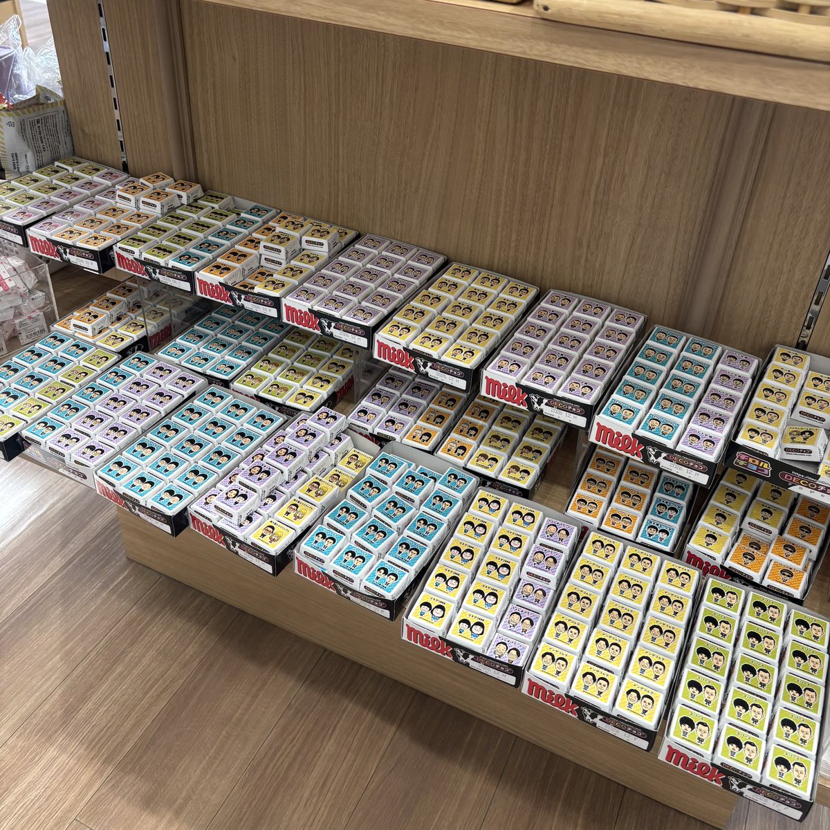 🍫再入荷のお知らせ🍫 DECOチョコが再入荷いたしました！ 各¥119(税込