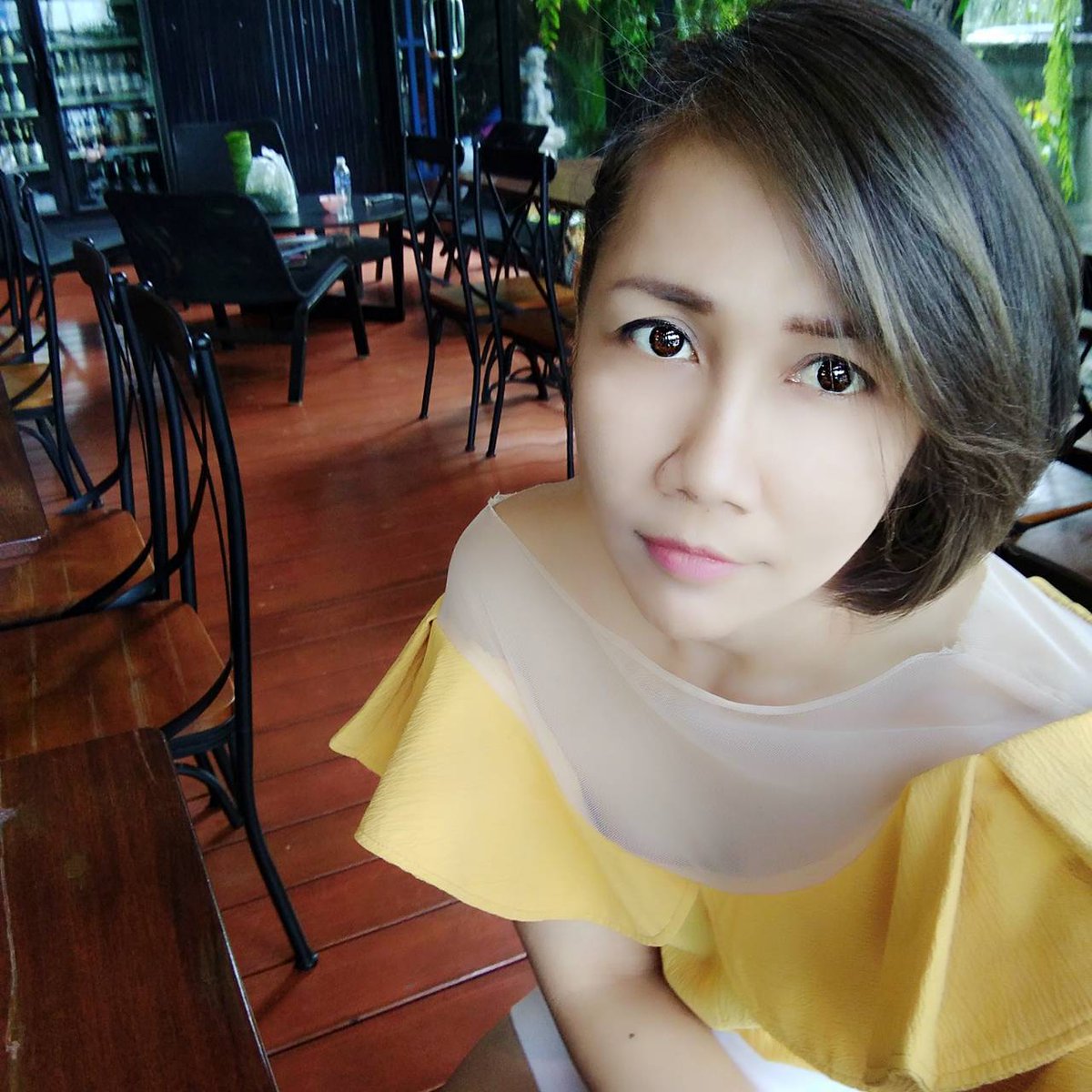 หมอวิ รับนวดอิสสร
พิกัด อ้อมน้อย อ้อมใหญ่ สามพราน สาย4-5 บรม
ศาลายา และบรีเวณใกล้เคียง มีห้องส่วนตัว
# นวดไทย
#นวดน้ํามัน
#นวดรีดเส้น
#นวดผ่อนคลาย
ไอดีไล 8107a