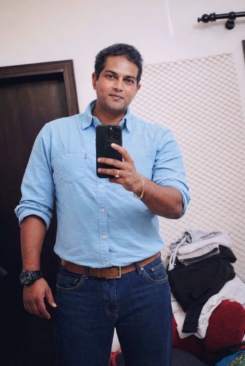 FunnyBones tweet media