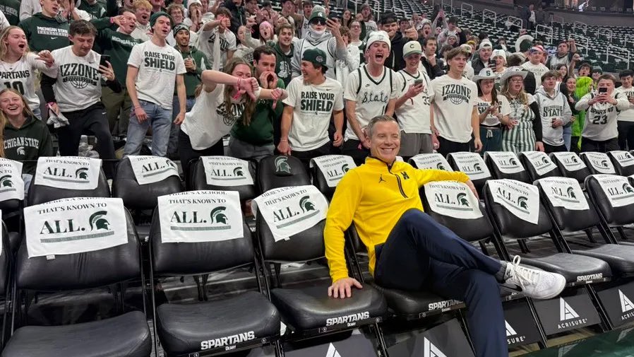 Since this photo was taken:

— Michigan: 4-0. All wins by double digits, three on the road. +86 scoring differential

— Michigan State: 1-3. Only win was in OT. Multiple double-digit losses. -33 scoring differential.