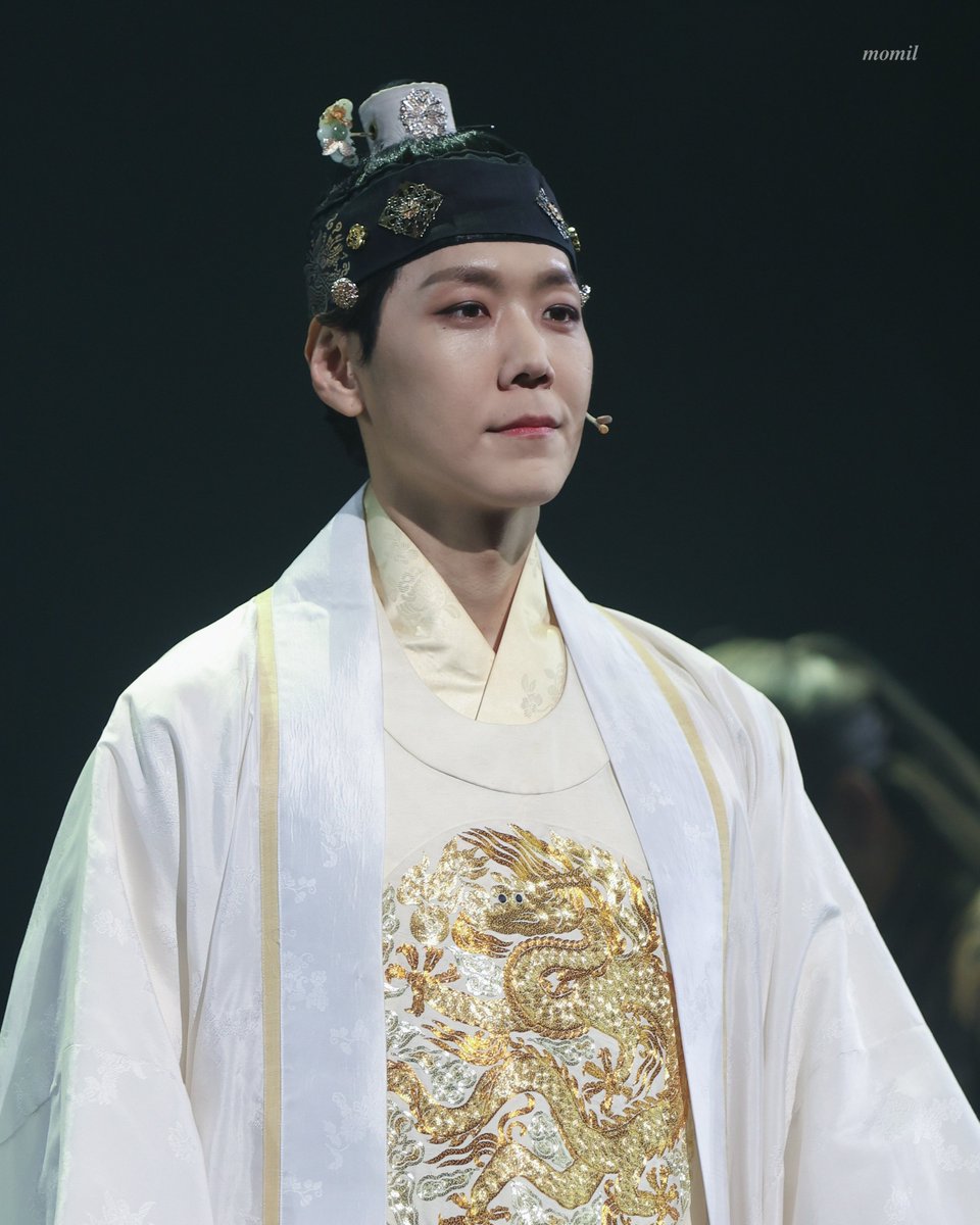 260213 뮤지컬 한복입은 남자 커튼콜데이 🌠

안개너머 새벽의 빛을 마주한다

세종/진석ㅣ #카이 #정기열