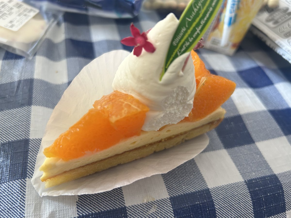 せとかを使ったケーキらしい🥹！