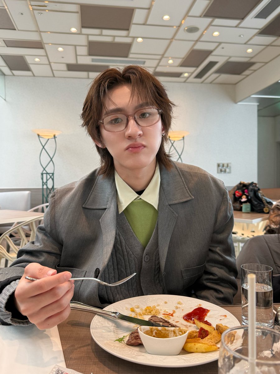 อย่าอมข้าว
#ThomasKong #โทมัสก้อง