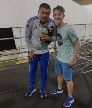 Te acabas de cruzar a Alan Fallabrino con Román... dale like o tu equipo se va al descenso en 2026, ojo funciona