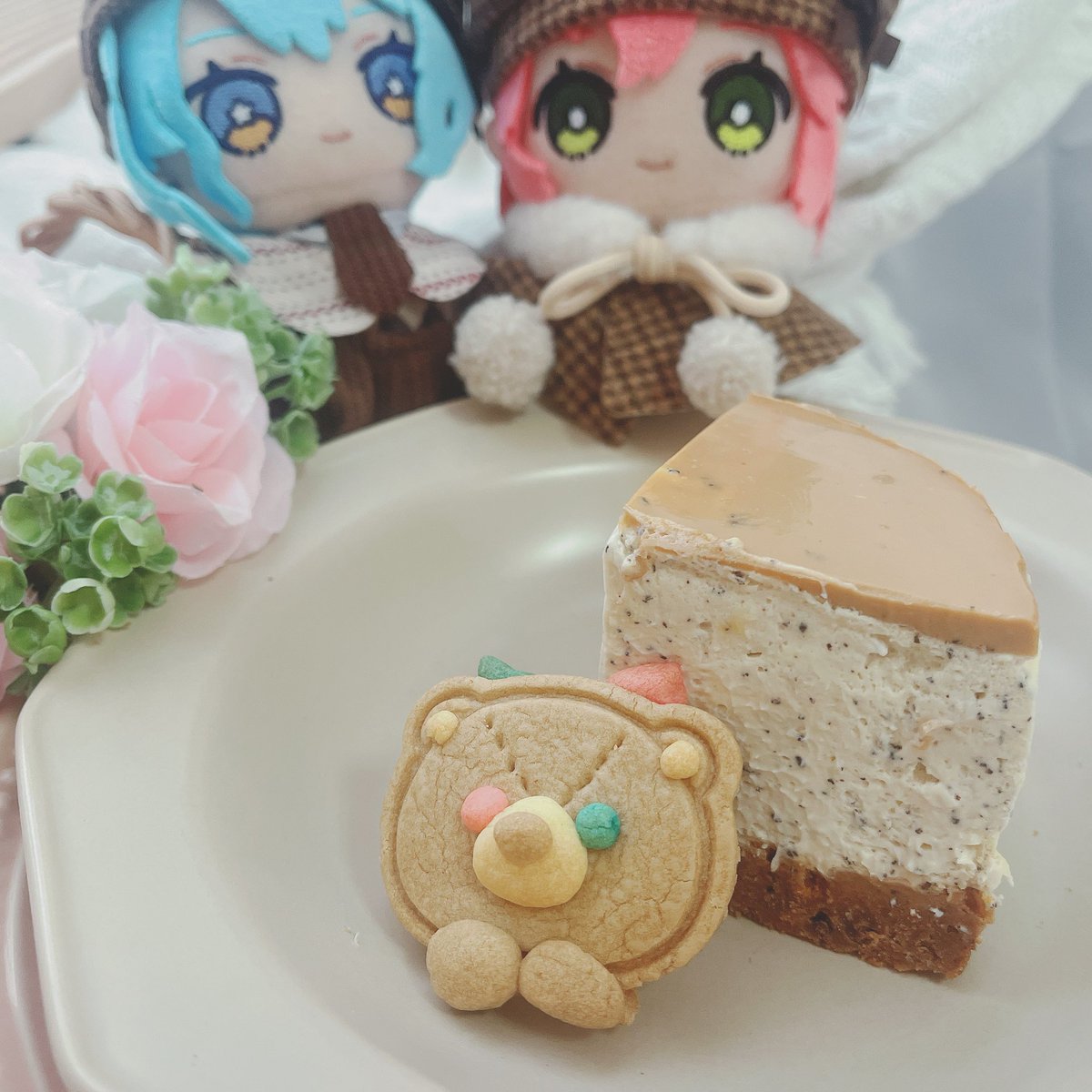 kieu_nr_'s tweet photo. - ̗̀ 𝙷𝙰𝙿𝙿𝚈 𝙱𝙸𝚁𝚃𝙷𝙳𝙰𝚈  ̖́-🤍

🧸毎年好評のガナッシュサンド
🧸初挑戦のわんちゃんのクランチチョコ！
立体的なのかわいい！
🧸チョコチップマフィン
🧸チーズケーキが好きな人へ作ったアールグレイのチーズケーキ ロータクッキー使ったらすごく濃厚になった！

 #バレンタイン https://t.co/Z6tPsvZ7Dy
