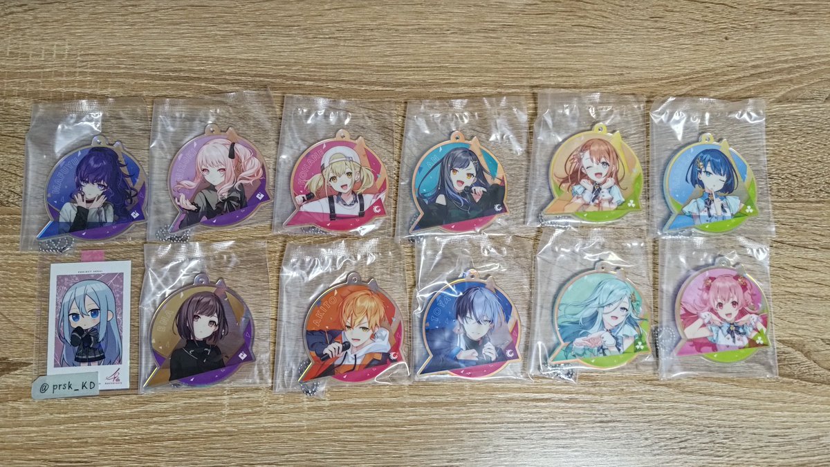 prsk_KD's tweet photo. 【交換】
プロセカ セガラッキーくじ vol.7 缶バッジ アクスタ キーホルダー D賞 E賞 F賞

譲▶︎ みのり 遥 愛莉 雫 こはね 杏 彰人 冬弥 まふゆ 絵名 瑞希

求▶︎ F賞 奏

D賞⇆F賞は1：2、その他は1：1
郵送または大阪手渡し(土日)
お気軽にお声掛けください https://t.co/ctz1S2HTOO