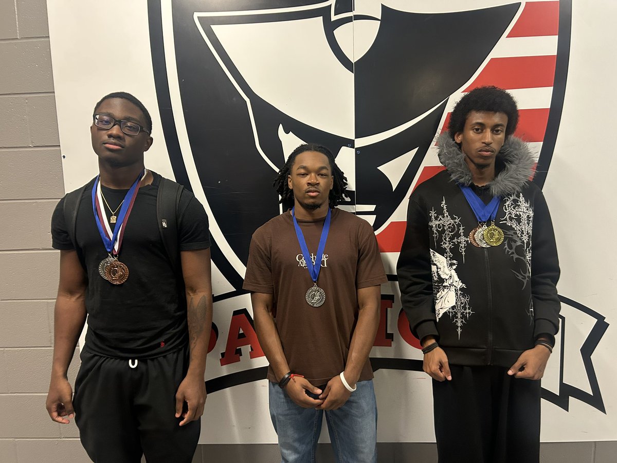 Veterans Memorial Track & Field tweet media