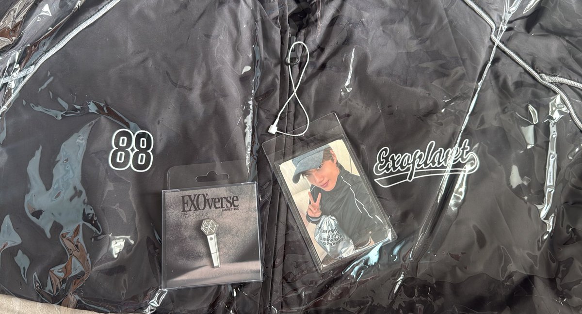 엠디 산거 왔당💛💛💛💛