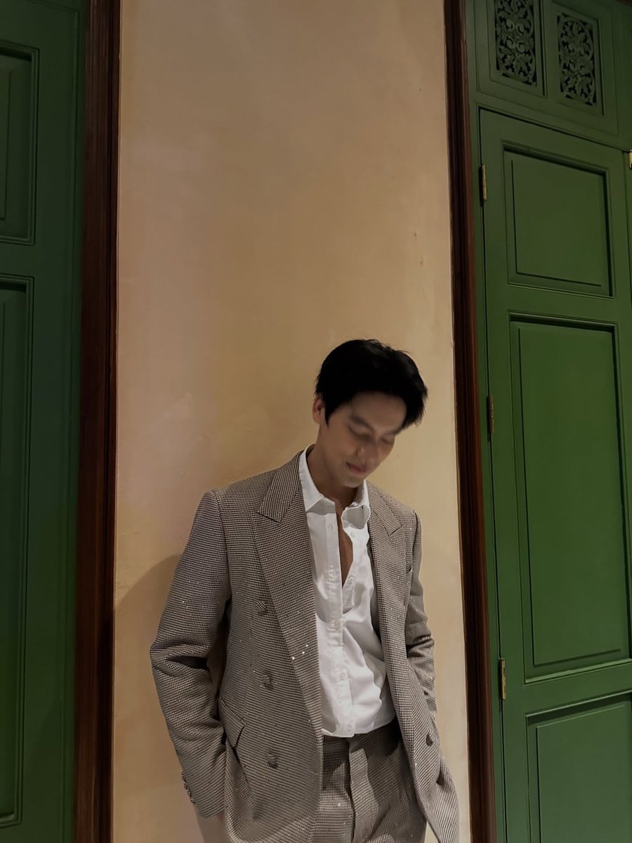 IG: <a href="/tae_darvid/">Tae Darvid</a> 

Would you be my Valentine’s Day 🖤 

#TaeDarvid
#teamtae_darvid