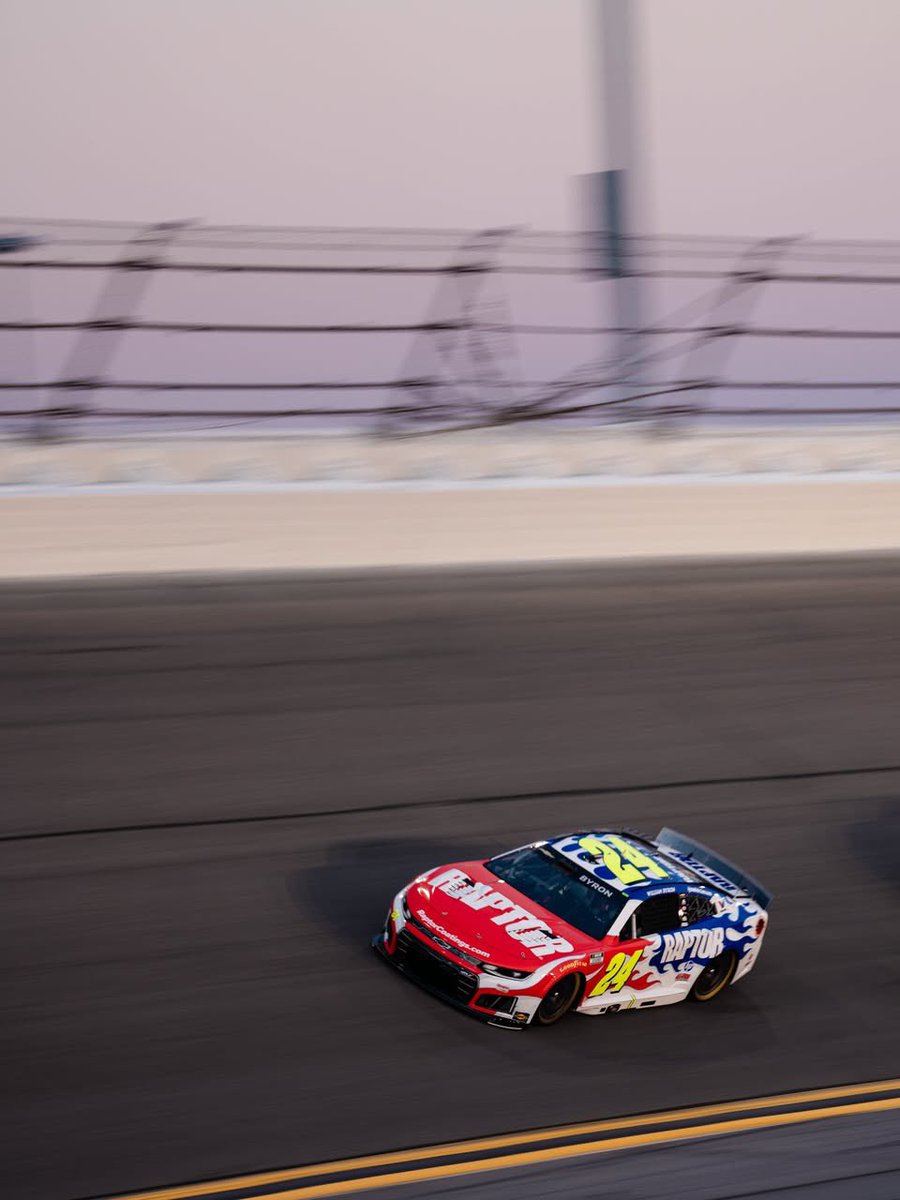 𝐏𝐀𝐑𝐎𝐃𝐘┊ Not @WilliamByron tweet media